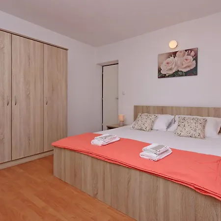 Daire - Donja 5030a *