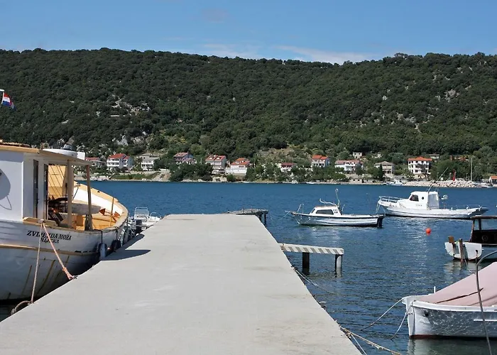- Donja 5030a Apartament Supetarska Draga